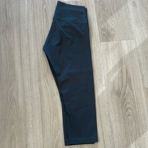 Lululemon charcoal grey wunder under 21” crop leggings